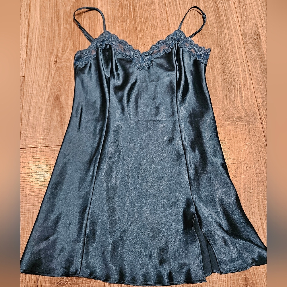 Vintage Victorias Secret Green Satin Lace Bust Lingerie Teddy Night Gown Slip XS